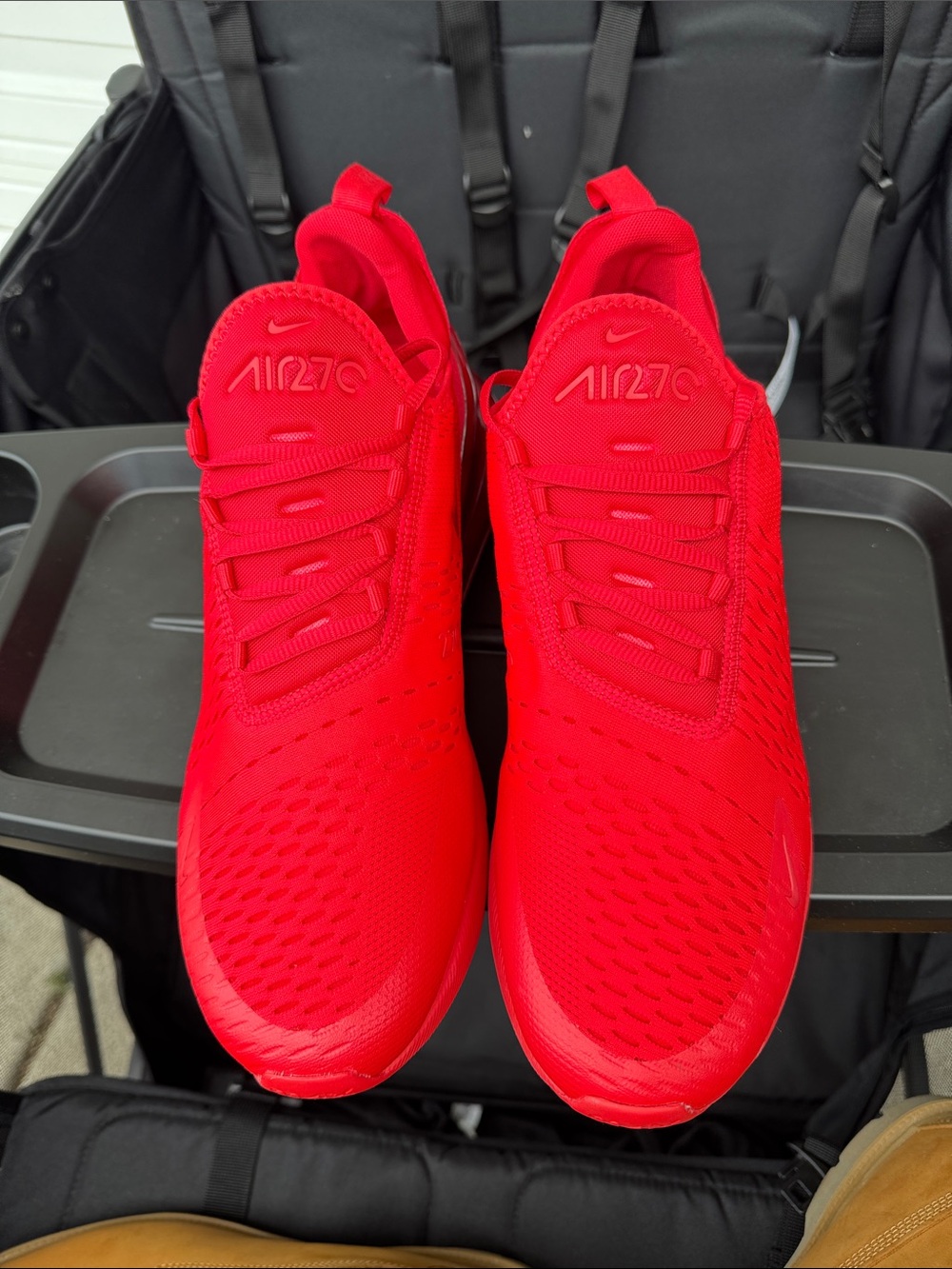 Nike All-Red Air270 Performance Sneakers